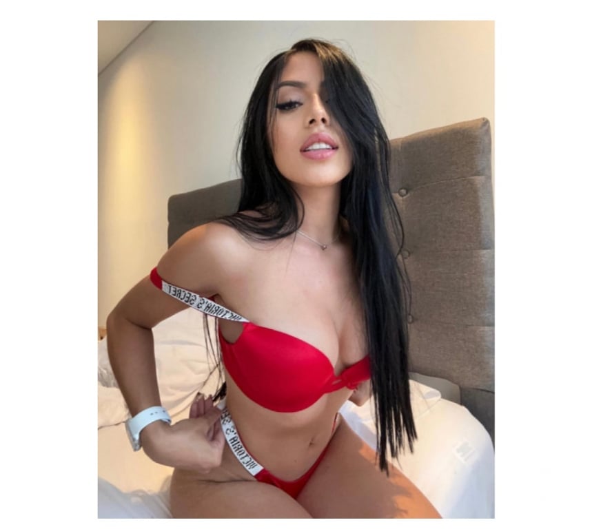 Escorts Surrey Woking - Photos for 💦🔞 Real Girl ❤️ Outcall & Incall