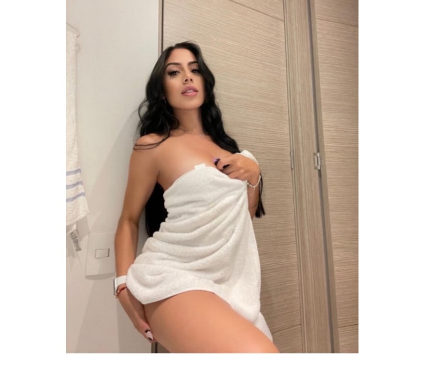 Escorts Hampshire Rushmoor - Photos for 💦🔞 Real Girl ❤️ Outcall & Incall