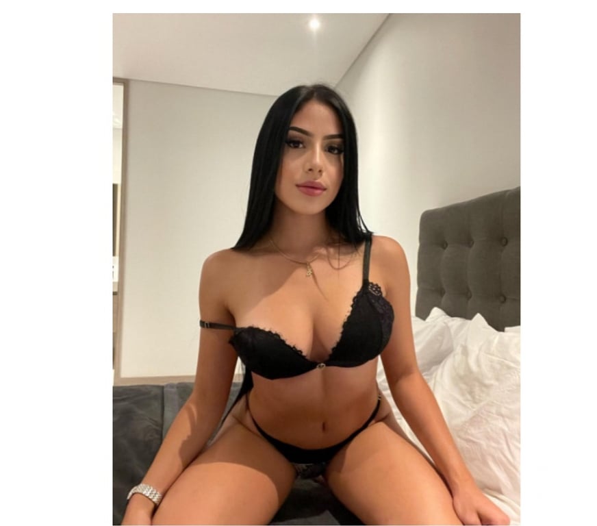 Escorts Surrey Guildford - Photos for 💦🔞 Real Girl ❤️ Outcall & Incall