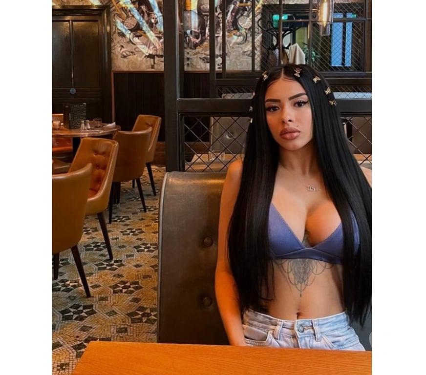 Escorts Barnet Edgware Station - Barnet - Photos for 🇧🇷 SEXY GIRL🍑⚜️SUSY⚜️IN EDGWARE - HA8