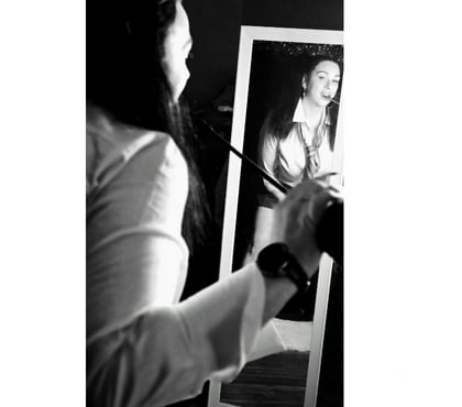 Adult Entertainment Grays Thurrock - Essex - Photos for Miss Holly English