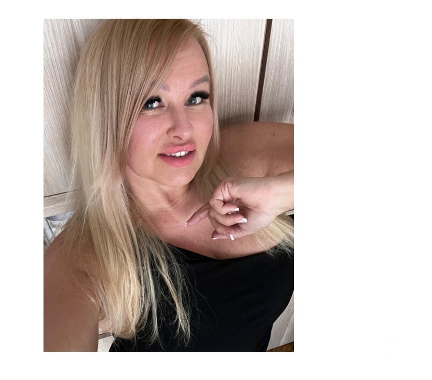 Escorts Surrey Spelthorne - Photos for Polish Pie Pandora