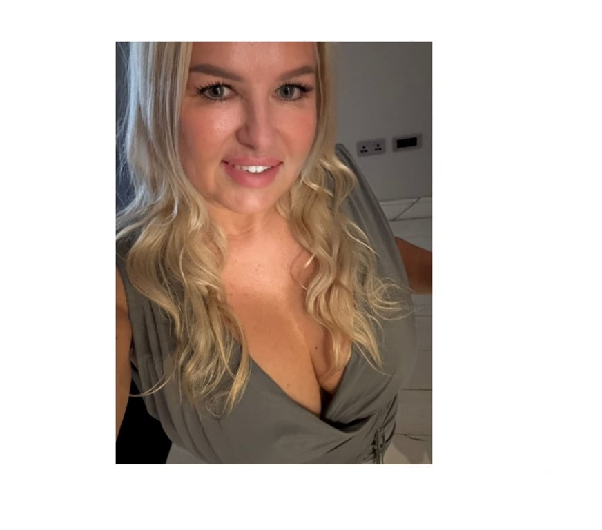 Escorts Surrey Spelthorne - Photos for Polish Pie Pandora