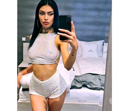Escorts and Massages Ilford Redbridge - Photos for NAUGHTY🪩 🔝HOTTEST BRUNETE 🔝SLIM🔞Party