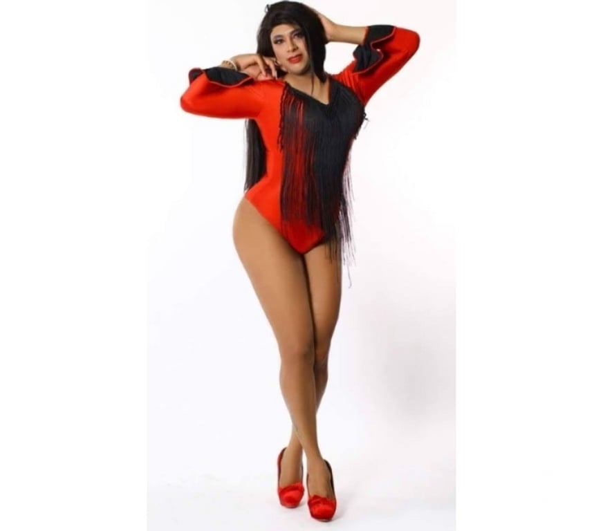 Trans Escorts North London Winchmore Hill - North London - Photos for Amaranta TS Active and Passive Party the train station.