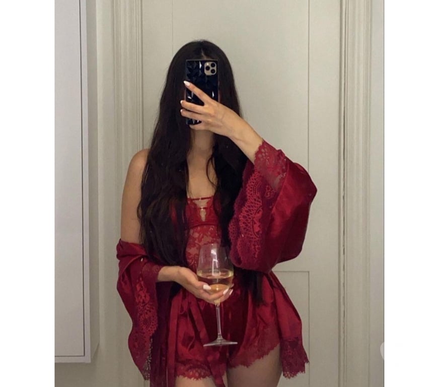 Escorts West Northamptonshire Northampton - West Northamptonshire - Photos for π RAVENA π§π· NATURAL BODY πβ€οΈ π―% REAL