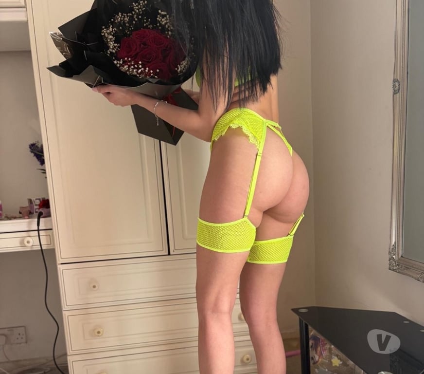 Escorts Perth and Kinross Perth - Perth and Kinross - Photos for Elise ! New ! Outcall or car meet !
