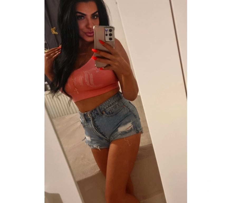 Escorts North West London Rayners Lane Station - North West London - Photos for SEXY SWEET GIRL CALL ME!!!!