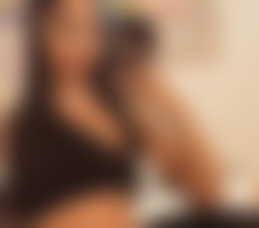 Escorts Grantham South Kesteven - Photos for NAOMI new in town only outcoll party girl 🥳🥂