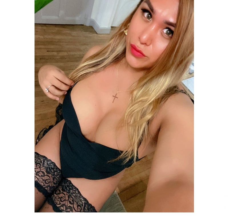 Trans Escorts Essex Harlow - Photos for TS Selene - Harlow town Station