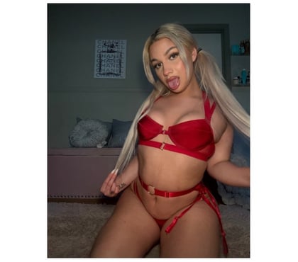 Trans Escorts Glasgow City Centre Glasgow - Photos for Top Ts Model Blondy Hottie