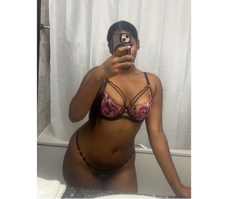 Escorts West London West Kensington - West London - Photos for 💋Diya Diamond 💋Curvy Ebony 🍑