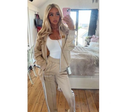  Escorts Manchester City Centre Manchester - Photos for New girl call me 🥰