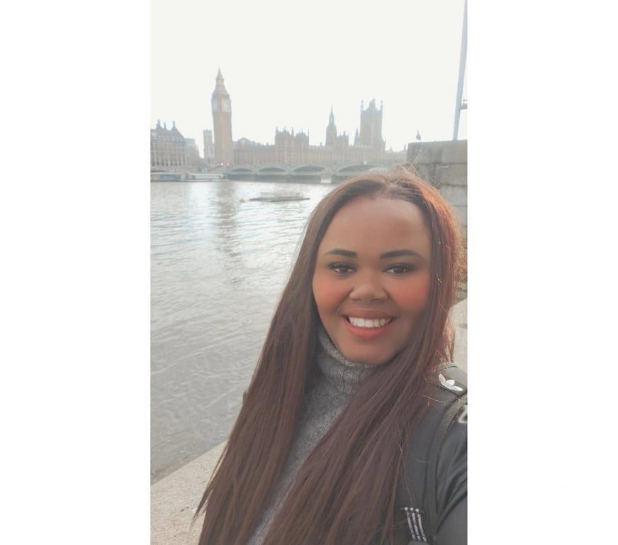 Escorts Nottinghamshire Nottingham - Photos for Emma Big ass ๐ง๐ท๐ฅ๐