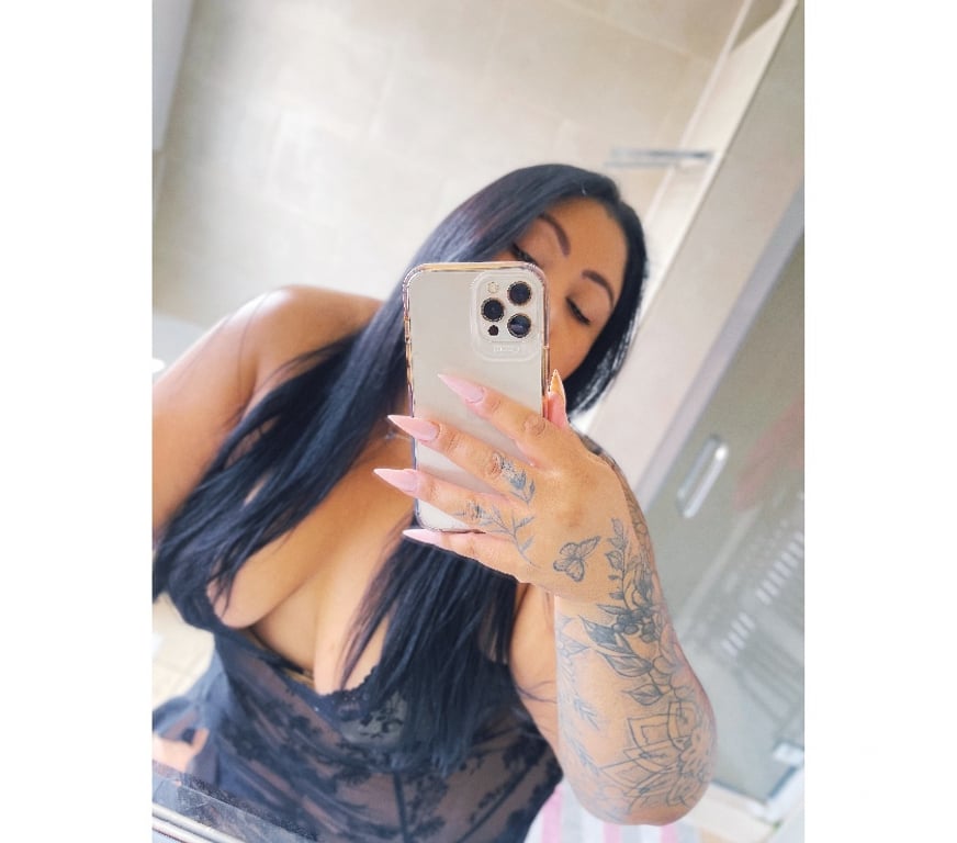 Escorts South West London Balham - South West London - Photos for 🔥Big Beautiful & Naughty Your Pleasure is My Mission🔥