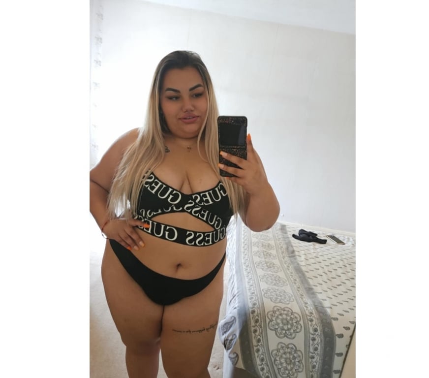 Escorts Brent Wembley - Brent - Photos for Chubby ajlin new girl in wembley💋