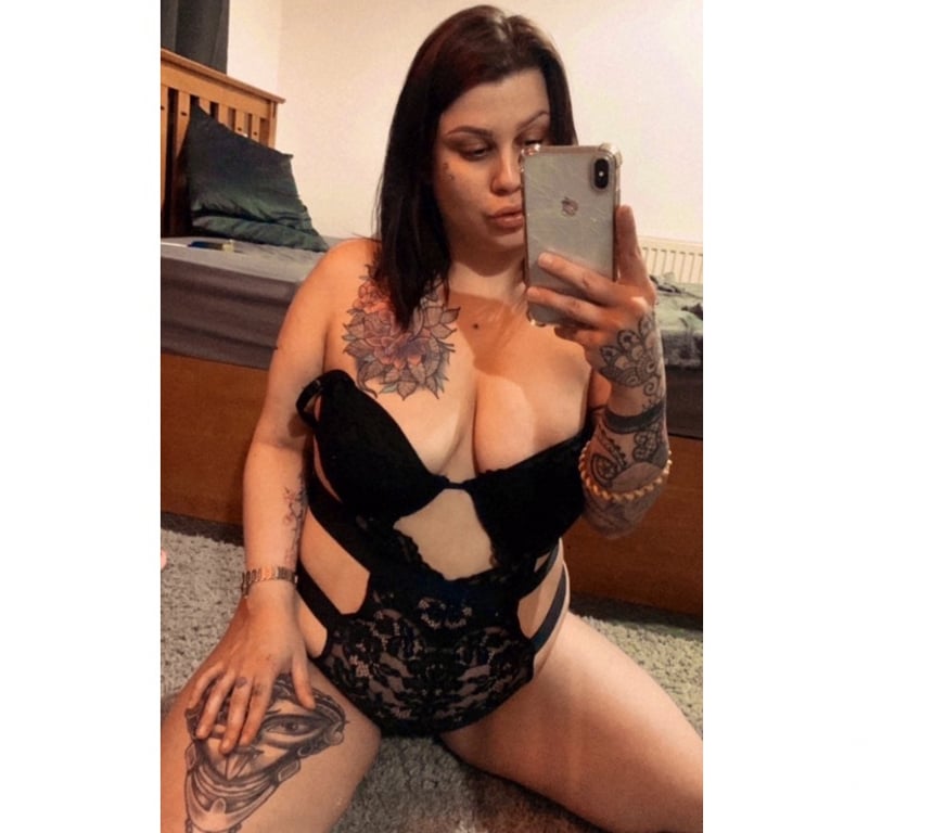 Escorts North West London Harrow - Photos for 💎 Raven 💎 HA2 💎🖤 kinky and tattooed🖤