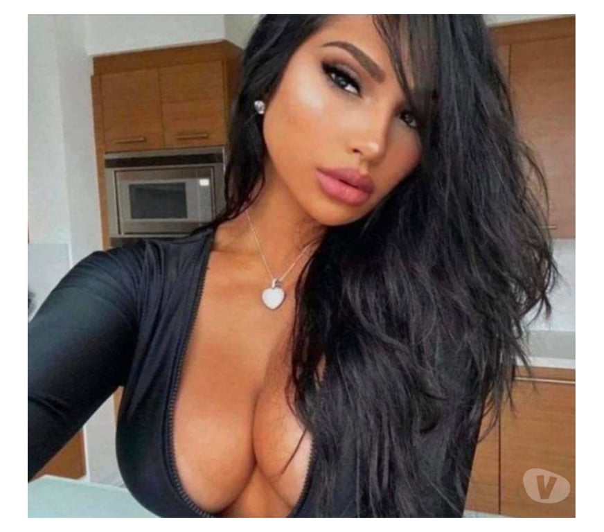 Escorts Surrey Woking - Photos for JUST FOR ONE WEEK IN WOKING