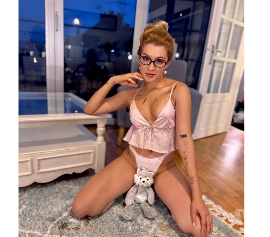 Escorts Merseyside Liverpool - Photos for 100%REAL Lary 24hr BJ Queen Outcall incall party