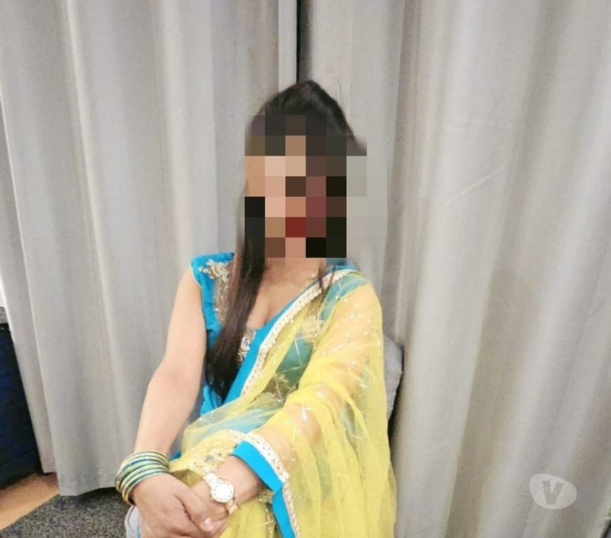 Escorts Leicestershire Leicester - Photos for VARNIKHA NEW MYANMAR TAMIL INDIAN GIRL IN LEICESTER
