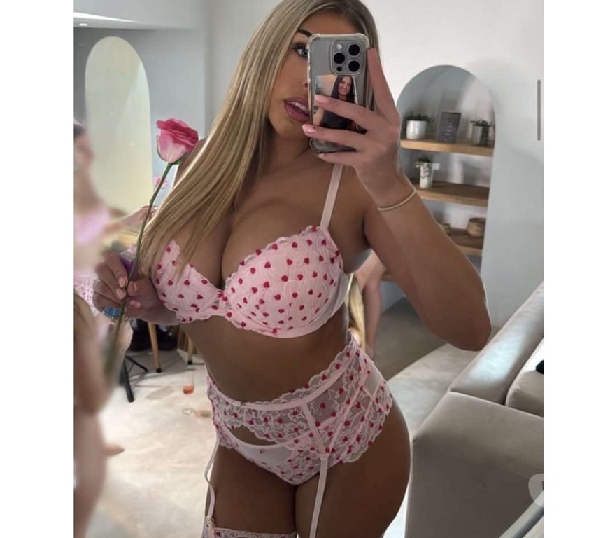Escorts West Yorkshire Leeds - Photos for Kinky Amy 24hour new experience
