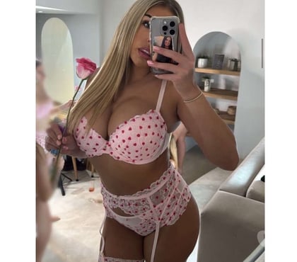 Escorts and Massages Leeds Leeds - Photos for Kinky Amy 24hour new experience