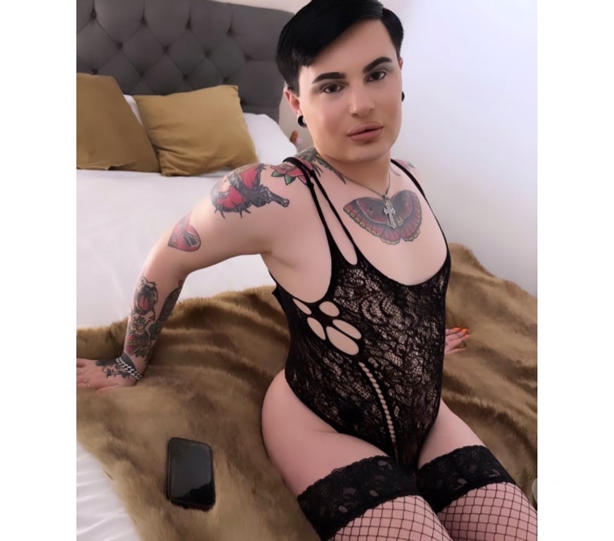 Trans Escorts Hampshire Eastleigh - Photos for LUXURIOUS FEMBOY🇬🇧 EASTLEIGH 3rd-7th August