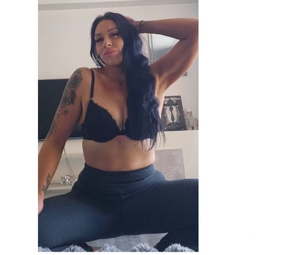 Escorts Grays Thurrock - Essex - Photos for ENGLISH BEAUTY HOLLY