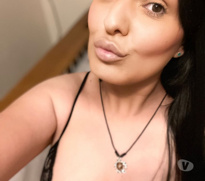 Escorts South Yorkshire Rotherham - Photos for Busty Brunette Outcalls New in town Best BJ 😘💦