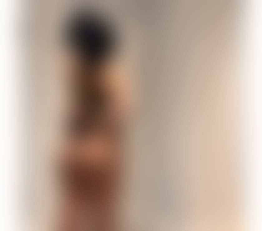 Escorts Heathrow Hillingdon - Photos for Betty party girls 🍑🍑🍑🍑❤️🍭