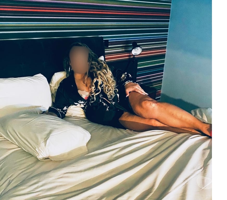 Escorts Greater Manchester Stockport - Photos for Blonde Gabriella curvy bombshell best party girl🆘🔞