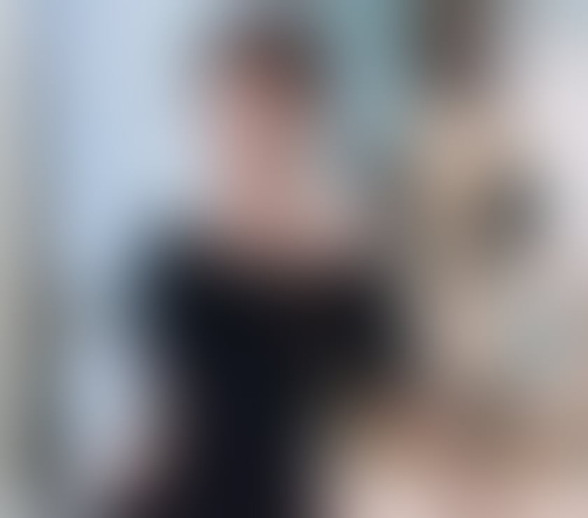 Photos for A very friendly, romantic, elegant oriental lady.