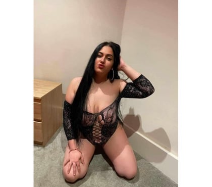 Escorts Forest Gate East London - Photos for Young Girl🍯 sweet like honey 🎀