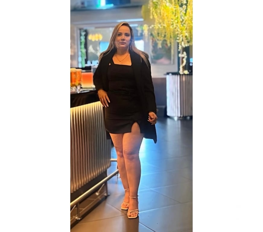 Escorts Reading Reading Town Centre - Reading - Photos for REBECCA BRAZILIAN GIRL AND BLOND HAIR SEXY BODY