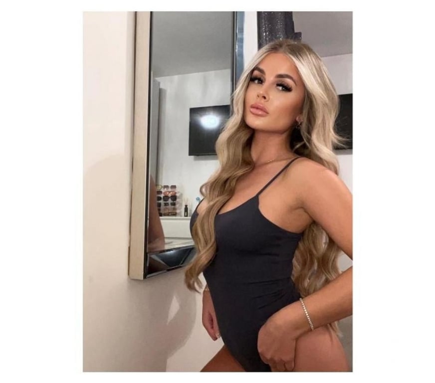 Escorts Lancashire Blackburn with Darwen - Photos for Antonia just arrive on town x