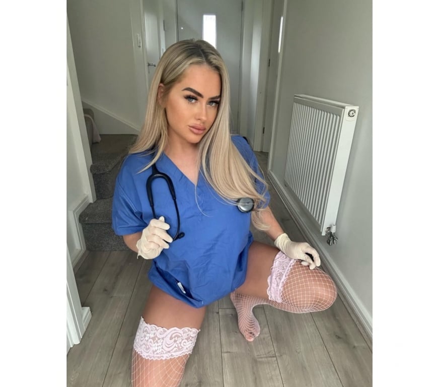 Escorts Gloucestershire Cheltenham - Photos for 💋 Sweet & Naughty Babe!