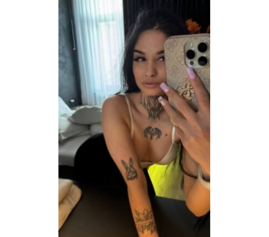 Escorts Dumfries and Galloway Dumfries - Dumfries and Galloway - Photos for Illara now in town for you,call me ♥️❤️