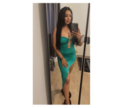  Escorts & Erotic Massage East Ham East London - Photos for Rossa 🍑 Bombshell 🍑No Rush 🍑🎊💕Party 🎉🎊