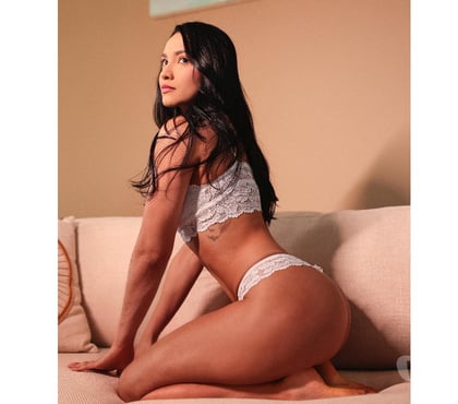 Escorts and Massages Manchester City Centre Manchester - Photos for SAMIRA LIKE MODEL - BRUNETTE - BRAZILIAN 🇧🇷