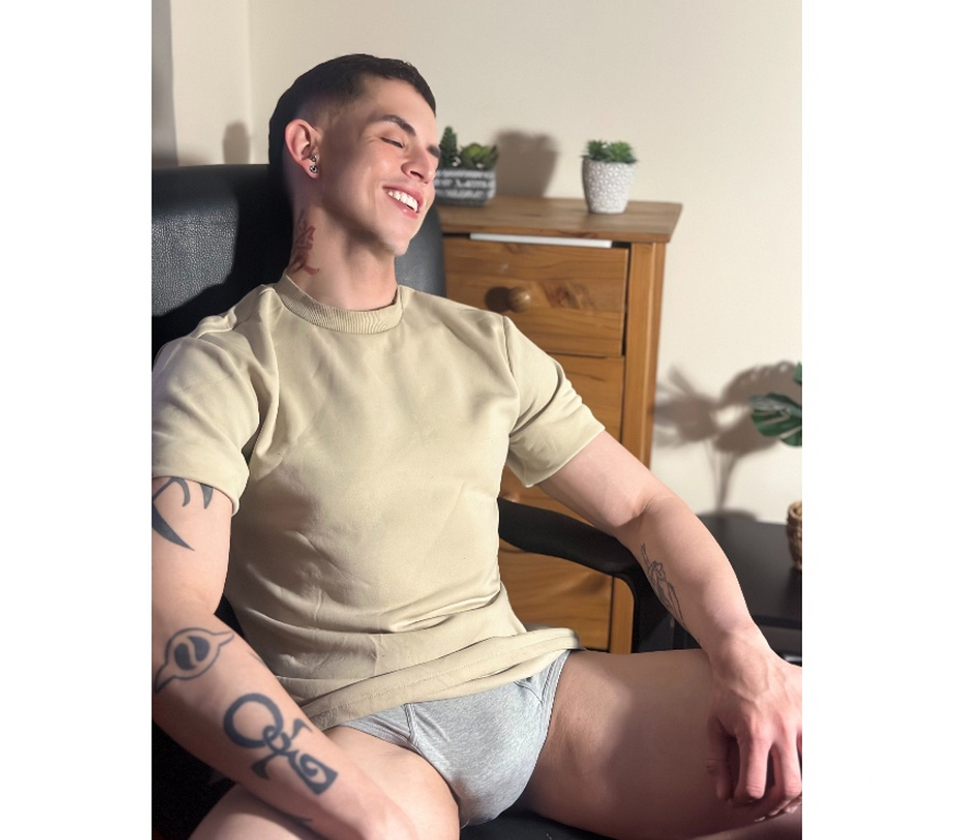  Gay massage North London Islington - Photos for Latino Top Dominant