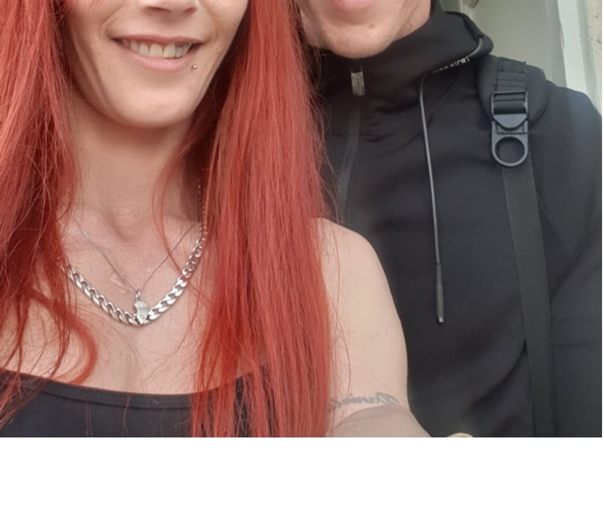 Adult Entertainment West Yorkshire Kirklees - Photos for Couple looking to meet new people