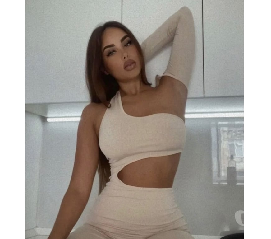 Escorts South East London Bromley - Photos for 🎀 STYLE🎀 GOOD CHEER🎀🥂 NEW HERE❤️❤️
