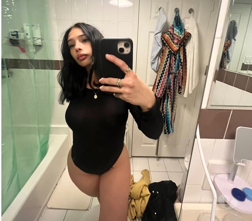 Escorts Surrey Guildford - Photos for Your sweet romantic lady available new in town