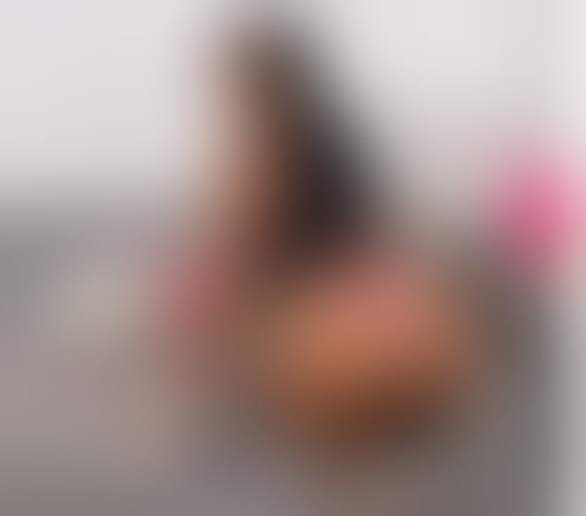 Escorts Holyrood Park Edinburgh - Photos for 🩷Beautiful Colombian brunette🔥 BEST Party ⭐