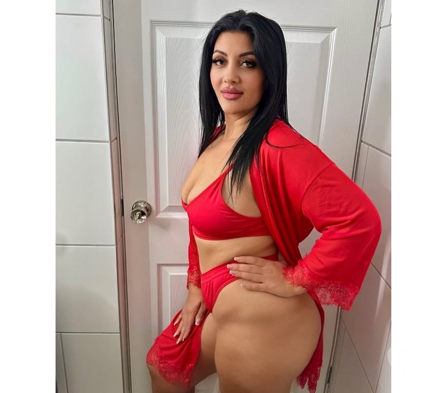 Escorts North London Wood Green - North London - Photos for Sexy Barbie Back in town - pretty little ting🩷😈😉