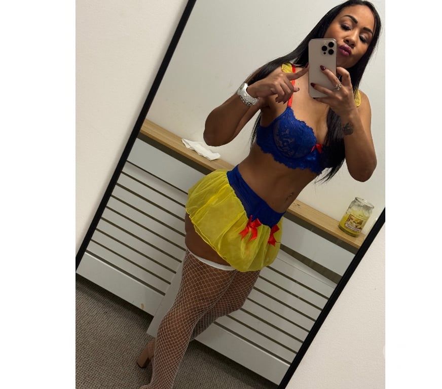 Escorts East London Walthamstow - East London - Photos for 🇧🇷 sexy brunette I like to party🇧🇷