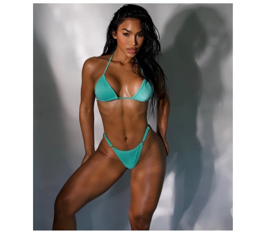Escorts Greater Manchester Manchester - Photos for 🔥👅BRUNETTE BRAZILIAN HOT AVAILABLE🍑🔥
