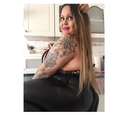 Escorts Aldershot Rushmoor - Photos for BUSTY BBW💦FIRST TIME HERE💦BEST SLOPPY