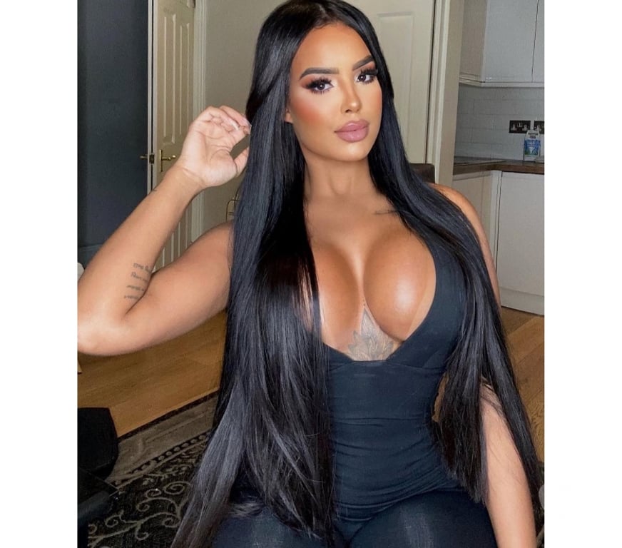 Escorts North West London Hendon Central - North West London - Photos for MELY. NEW IN Town🤗sexy Brazilian 🥰
