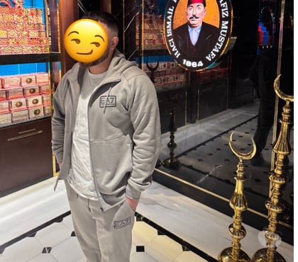 Escort Wimbledon South West London - Photos for Male escort and Massage services for FEMALES ONLY